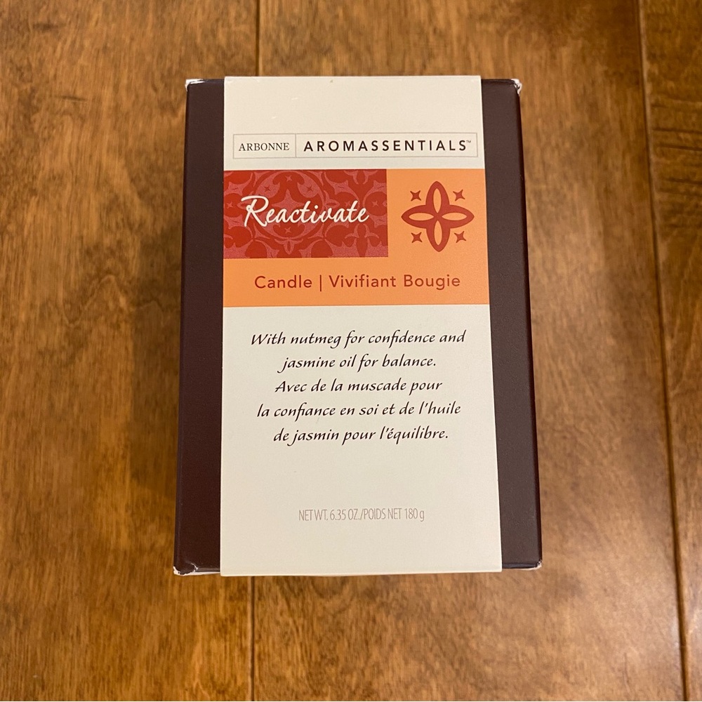 Arbonne Aromassentials Reactivate Candle
